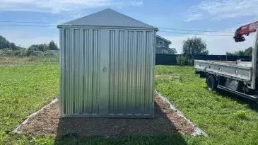 Хозблок для садовой техники в цинковом цвете в дер. Борихино, г.о. Клин, МО